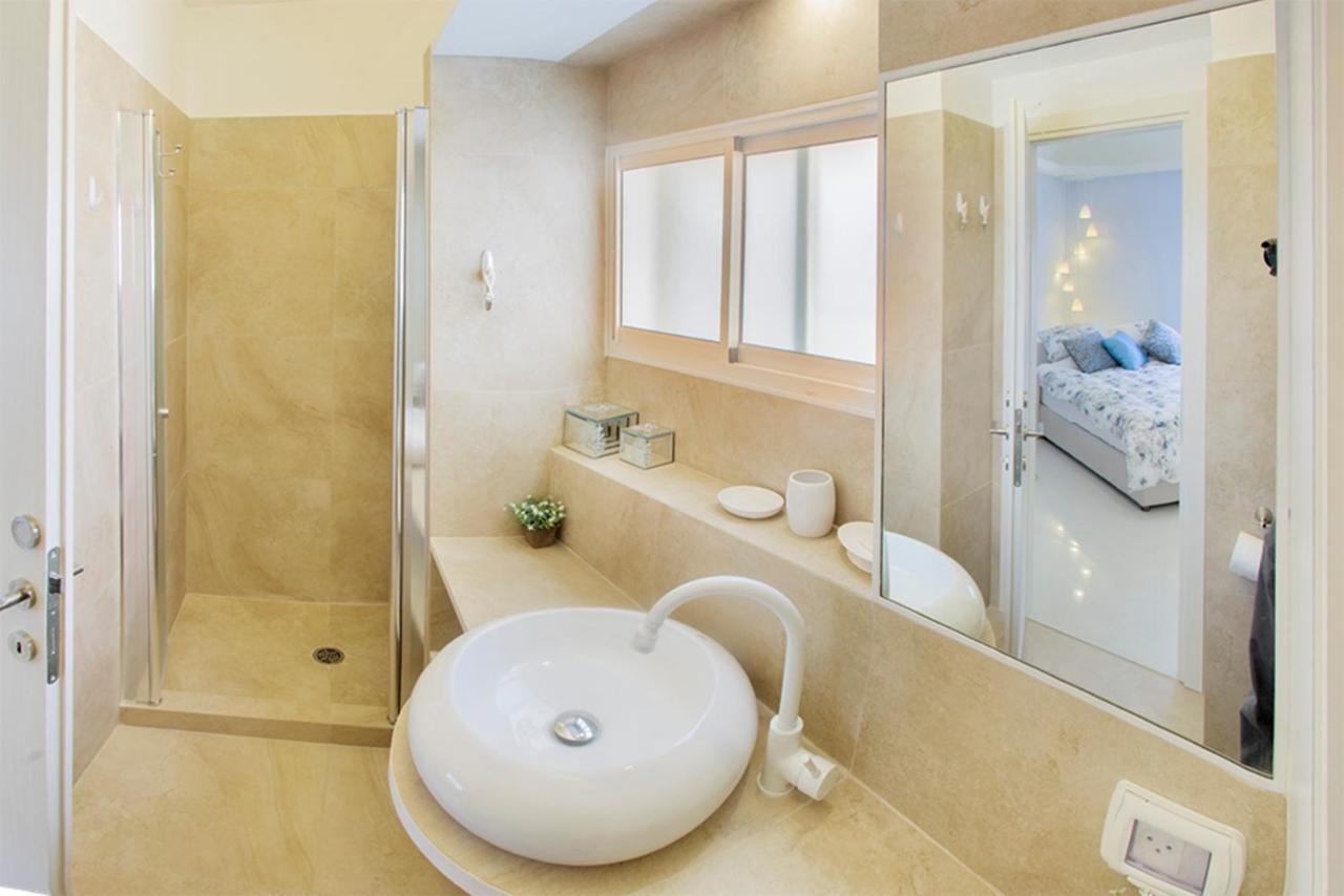 Luxury Apartment In The Heart Of The German Colony Yerusalem Bagian luar foto