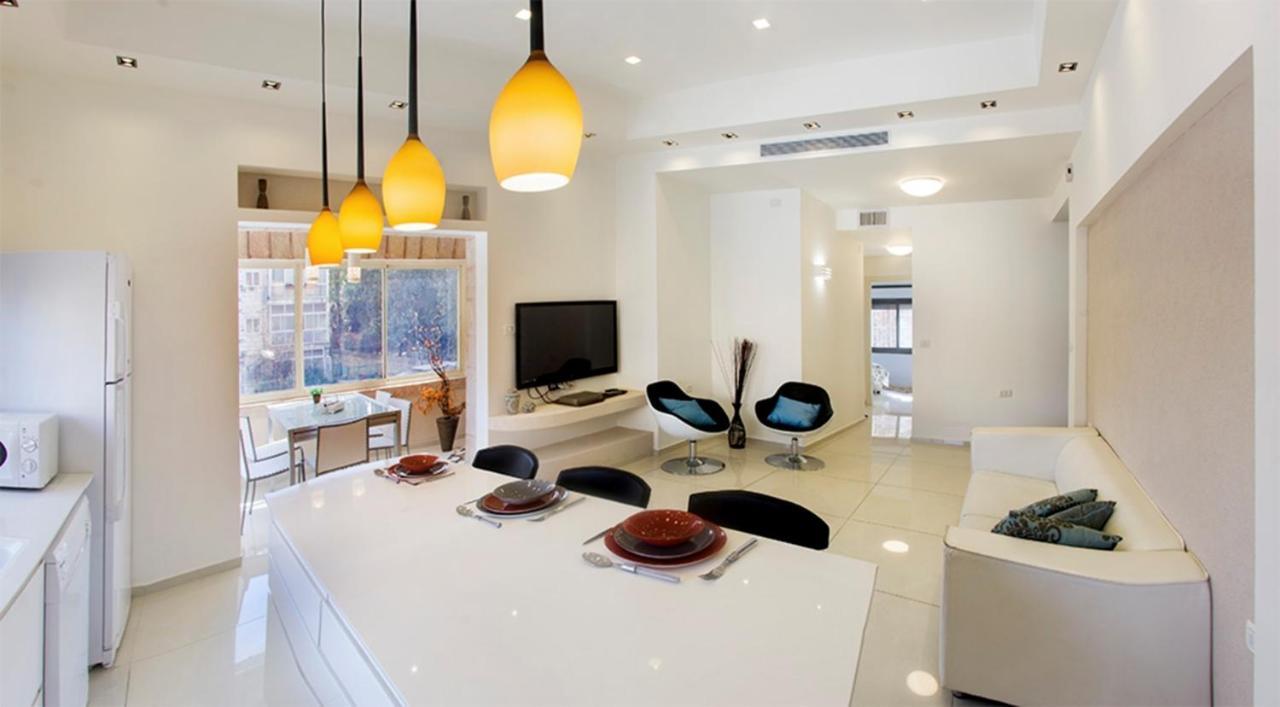 Luxury Apartment In The Heart Of The German Colony Yerusalem Bagian luar foto